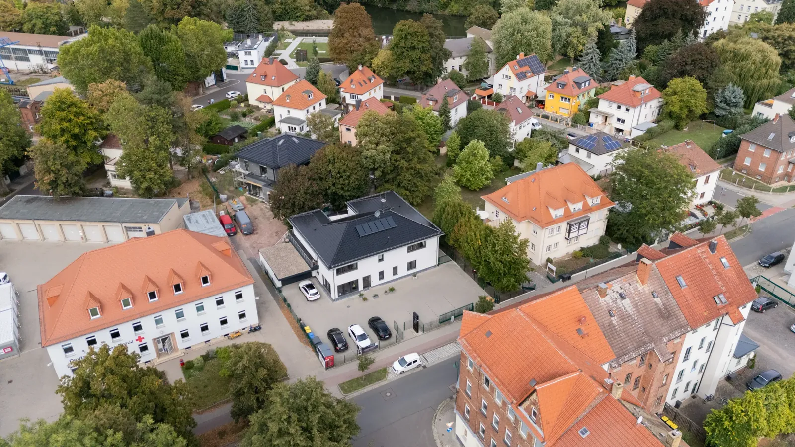 Weißenfels'teki Zahnarztpraxis Dr. Strößner'in havadan görünümü